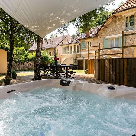 Wonderful House In Sarlat Center With Heated Pool & Jaccuzi Villa ภายนอก รูปภาพ